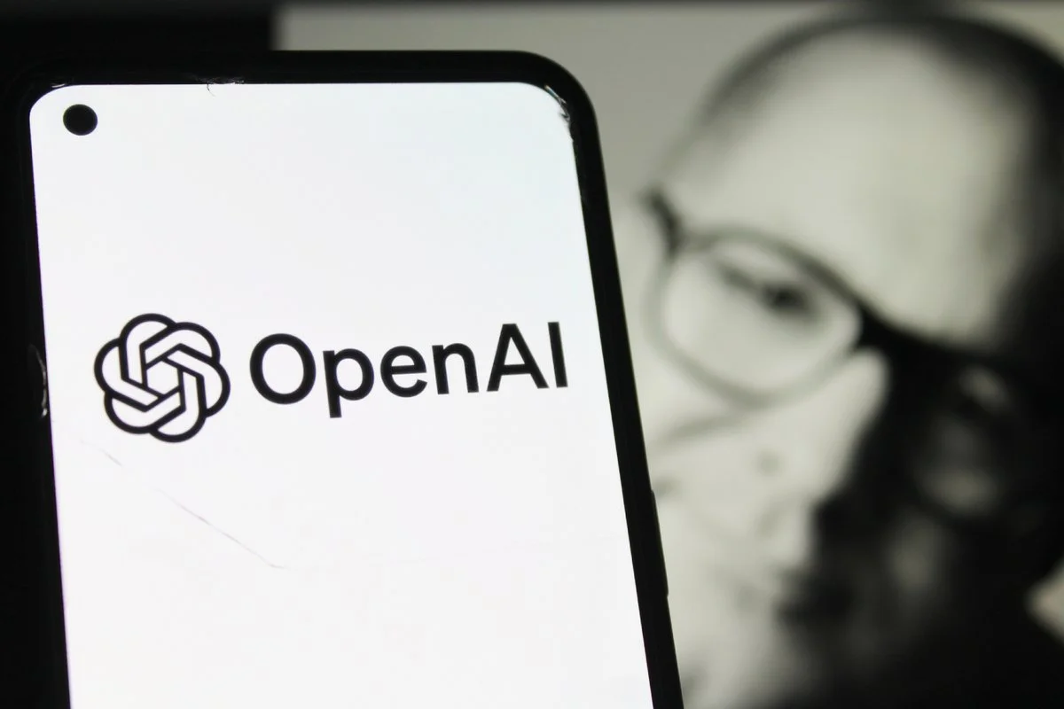 OpenAI : le premier appareil IA sortirait en 2026. Vous ne devinerez jamais ce que c’est